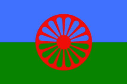 Bandiera Rom adottata al Primo Congresso Mondiale dei Rom di Londra l'8 aprile 1971.