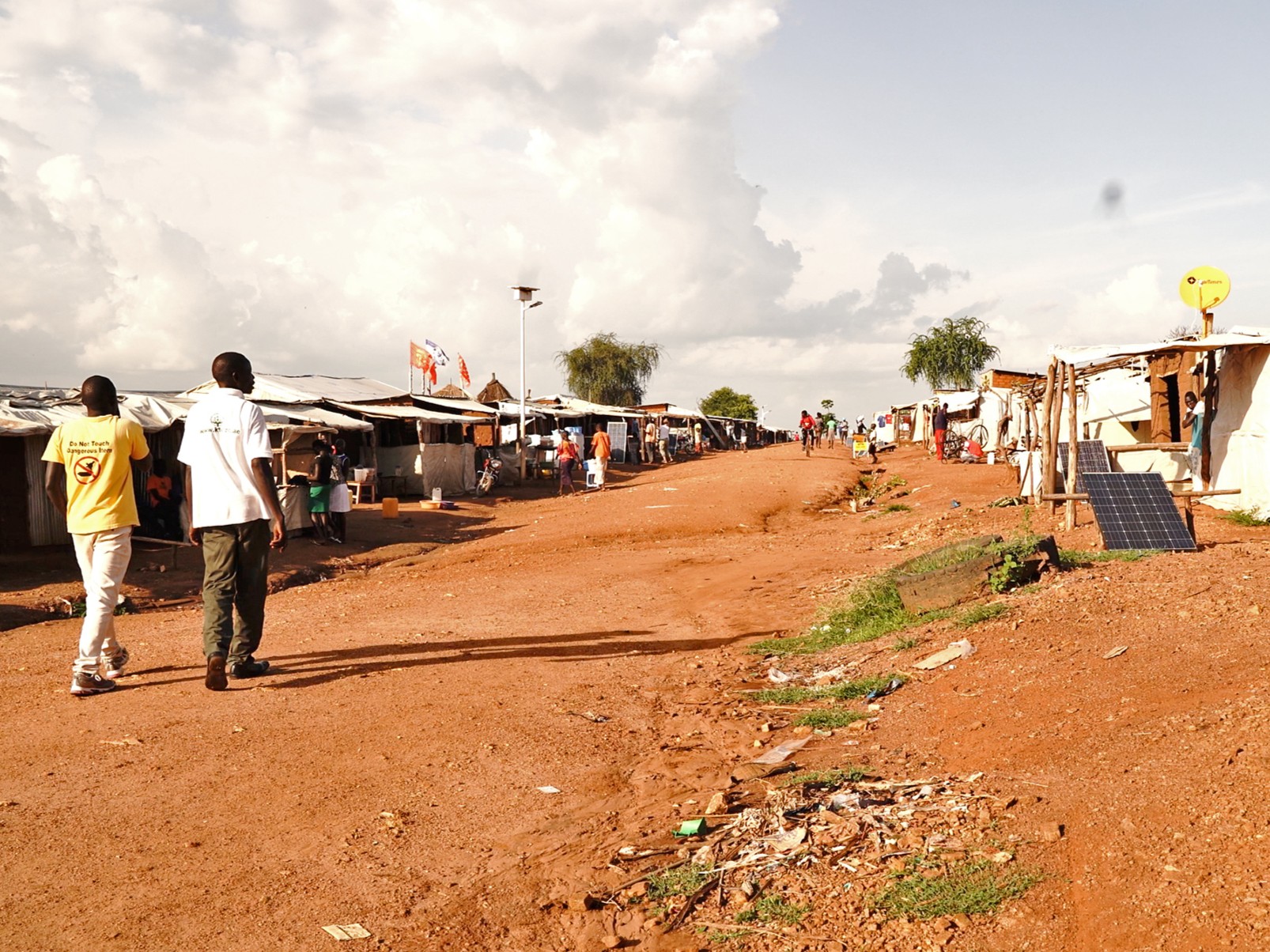Il campo profughi di Bidi Bidi in Uganda. È considerato il campo profughi più grande al mondo nel suo genere. Foto: Frenciscobcn/Wikipedia BY-SA 4.0
