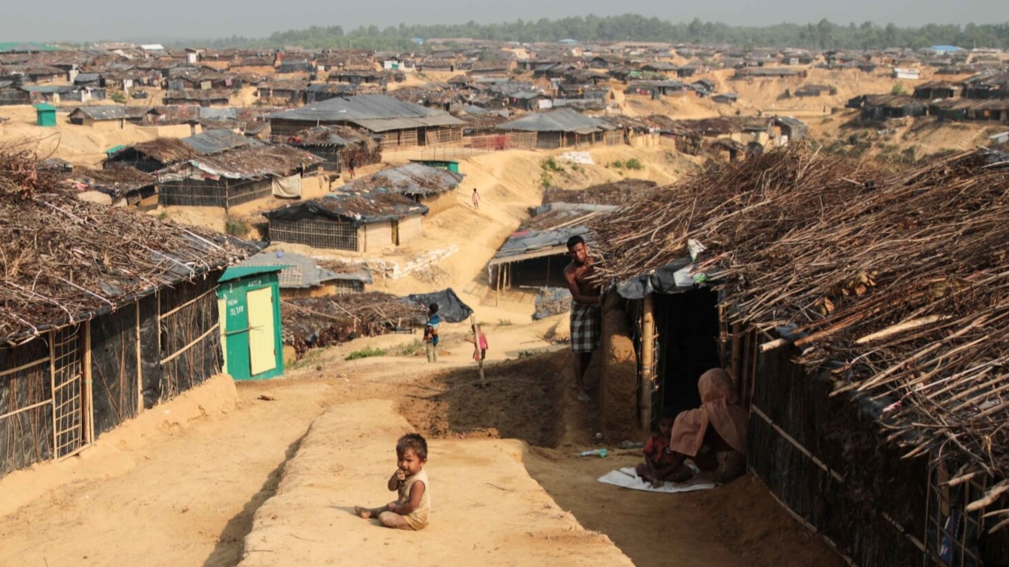 Campo profughi di Kutupalong a Cox's Bazar, in Bangladesh. Foto: John Owens (VOA), pubblico dominio