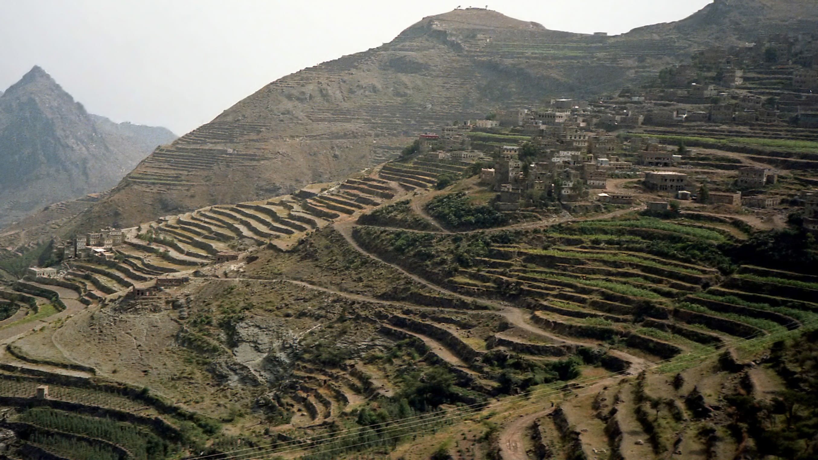 Montagne nel nord dello Yemen, villaggio di Manakha. Foto: Bernard Gagnon, CC BY-SA 3.0
